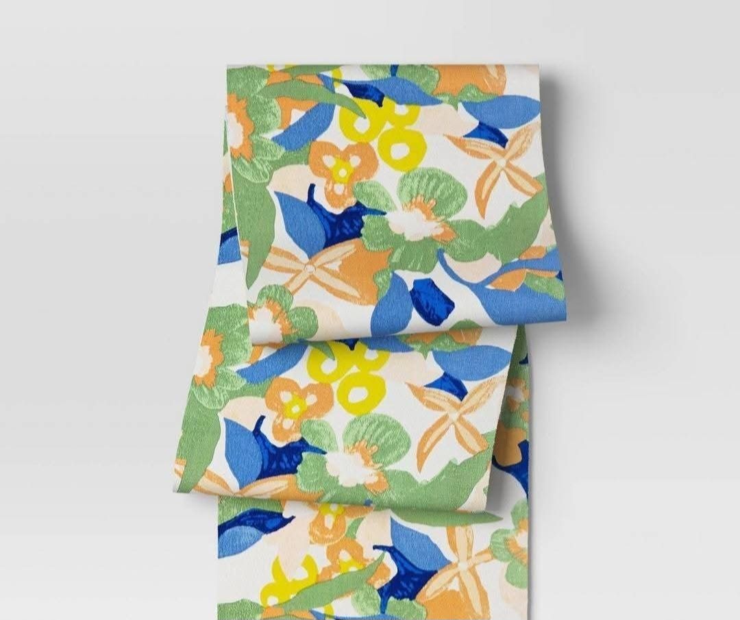 Room Essentials Table Runner