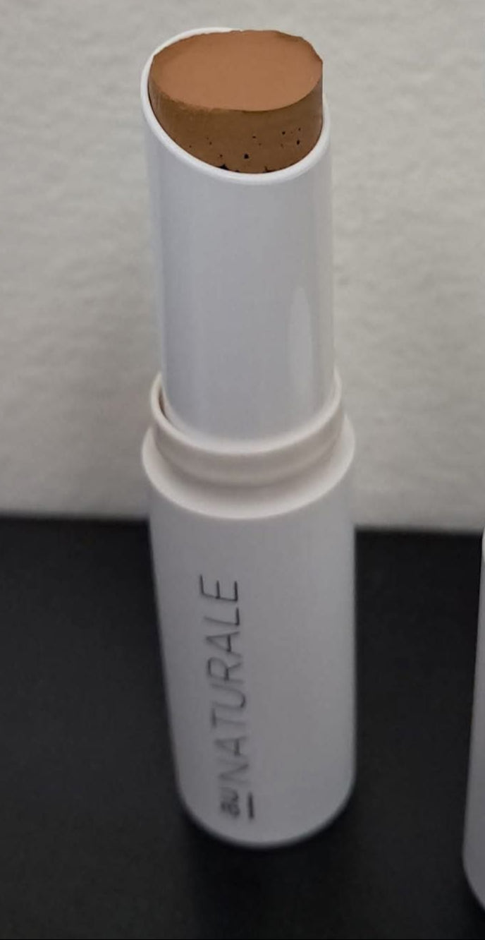 Au Naturale Organic Completely Covered Cream Concealer