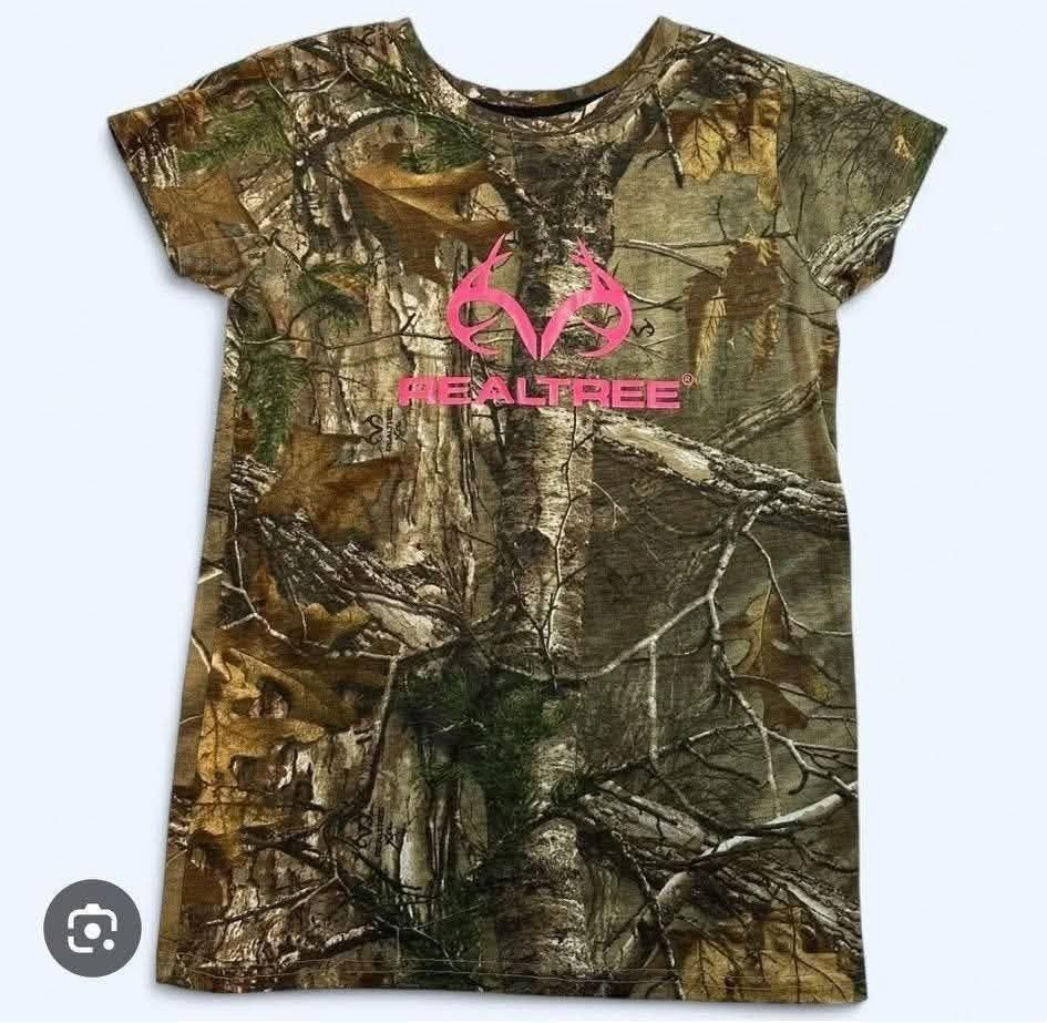 RealTree Women's Camo T-Shirt