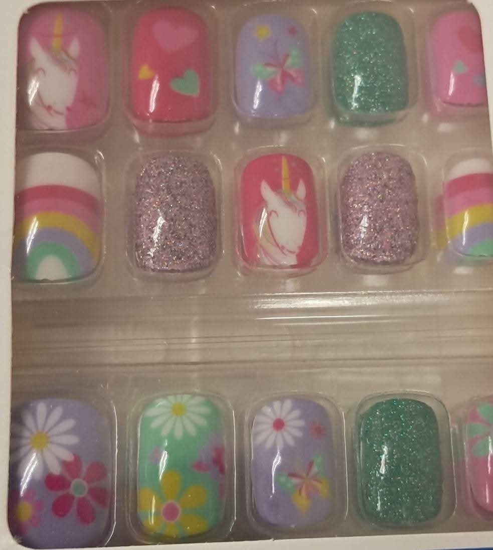 Kids Press on Nails- Unicorn & Rainbows-Set of 2