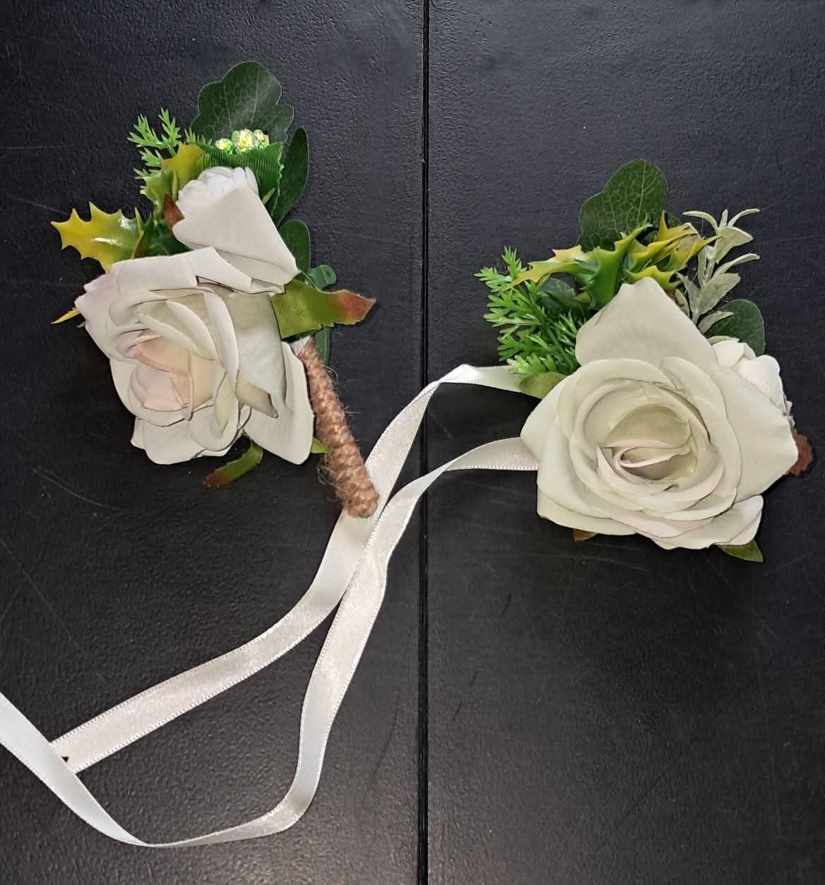 Corsage and Boutonniere Set- Mint Green