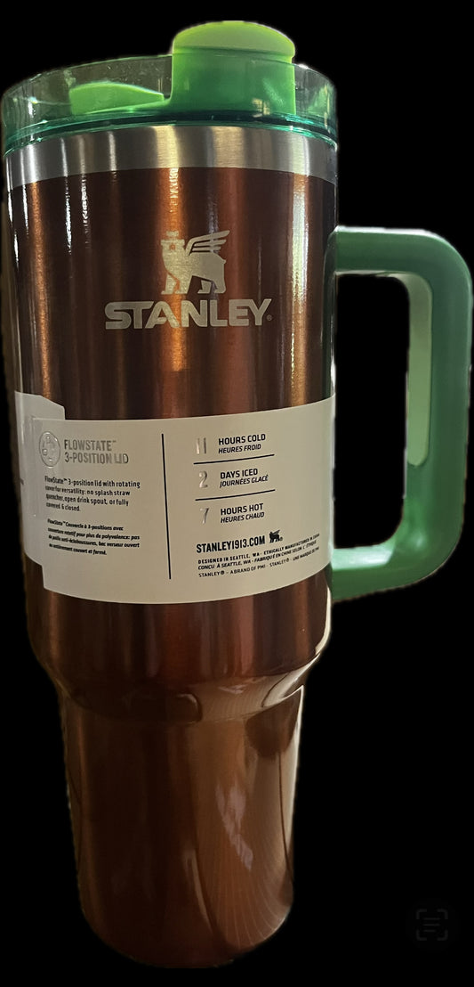 Bronze and Gold Stanley Quencher H2.0 Flowstate 40 oz Tumbler
