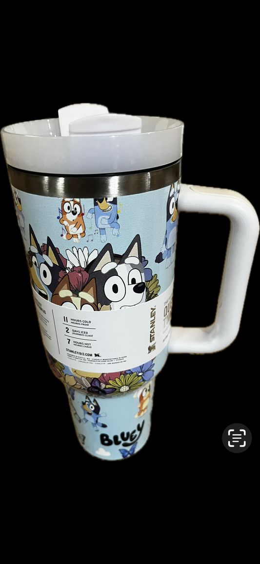 Bluey Stanley Quencher H2.0 Flowstate 40 oz Tumbler blue