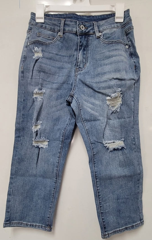 Women's Distressed Stretchy Cropped Jeans